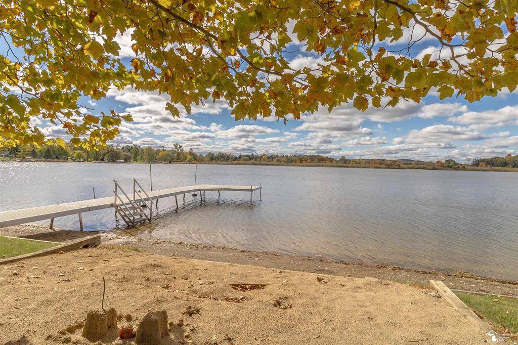 Cambridge Twp, MI 49230,215 Little Stoney Lake
