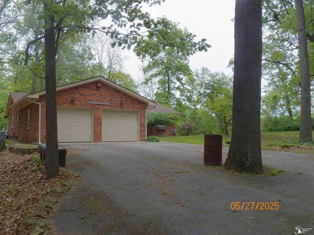 Dundee Twp, MI 49270,2600 Meanwell Road