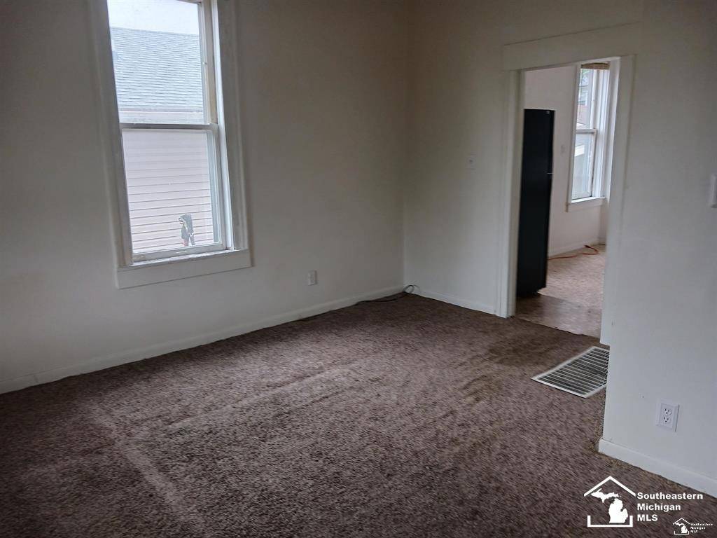 Monroe Twp, MI 48162,639 Michigan Avenue