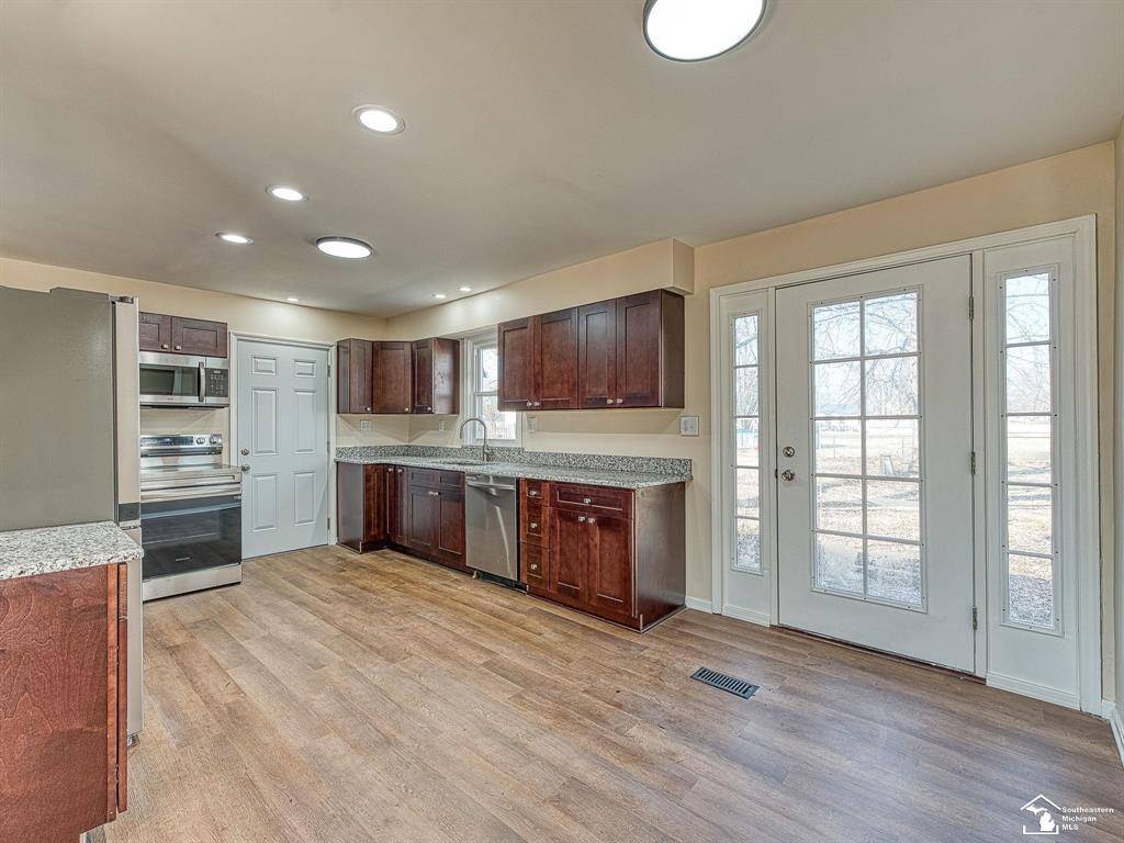 La Salle Twp, MI 48145,12959 S Telegraph Road