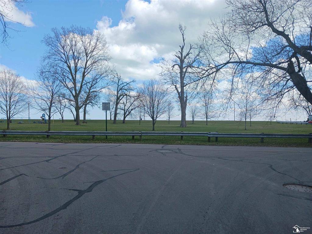 Frenchtown Twp, MI 48162,3124 Beechwood Street