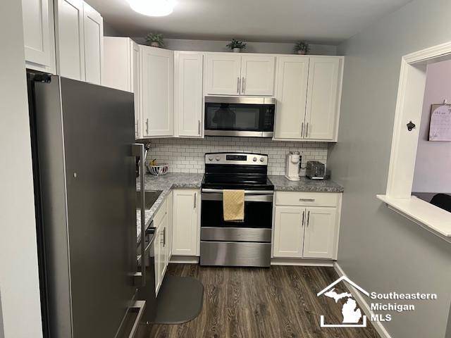 Farmington, MI 48336,28420 W 8 Mile Road A5
