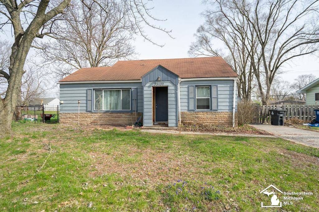 Westland, MI 48186,35132 Avondale Street