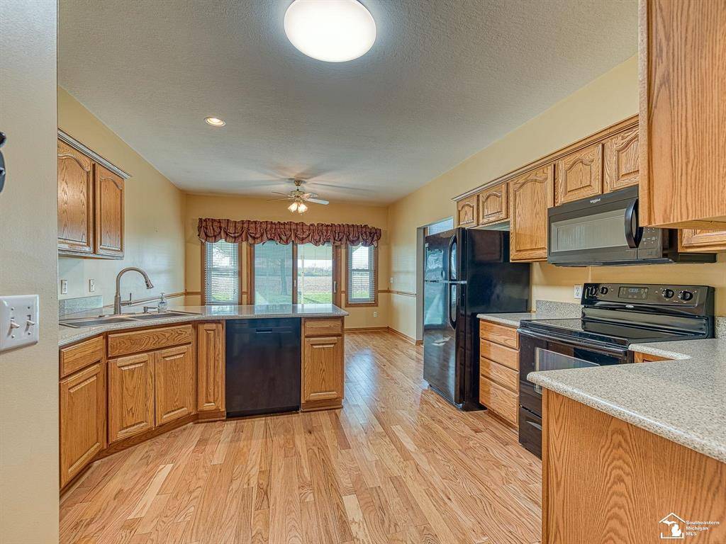 Monroe Twp, MI 48162,2887 W Country Lane