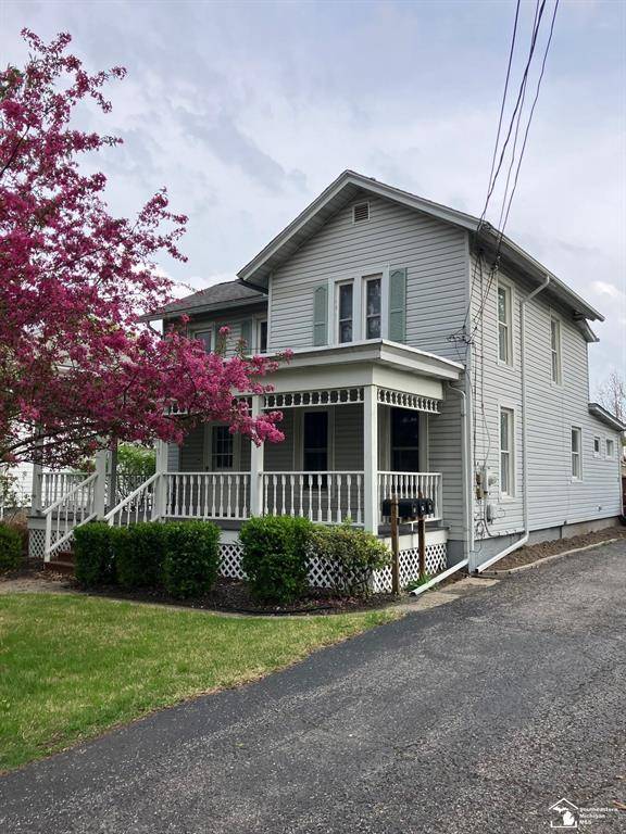 Adrian, MI 49221,611 W Maumee Street