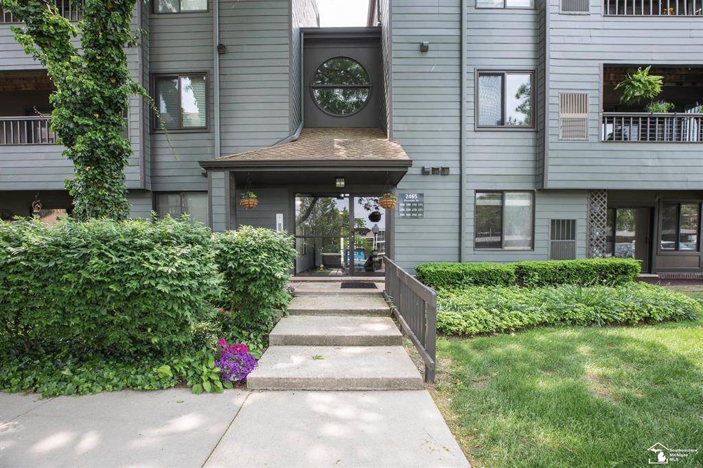 Trenton, MI 48183,2465 Riverside Drive