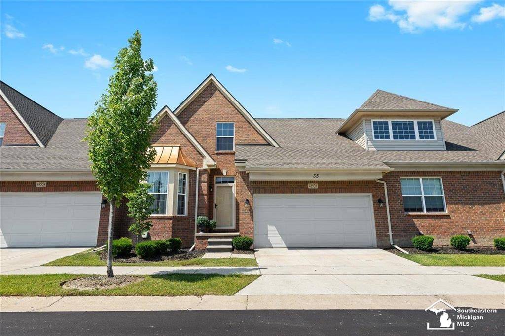 Canton Twp, MI 48188,48526 Eastbridge Drive