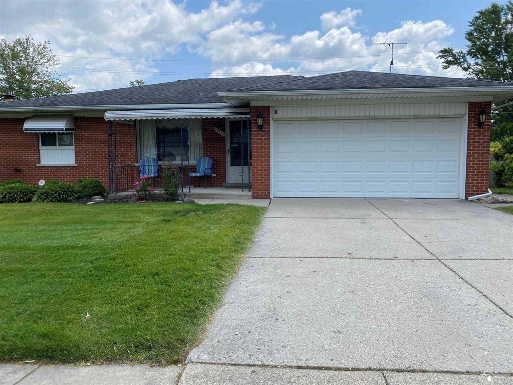 Woodhaven, MI 48183,23557 E Fairway Drive