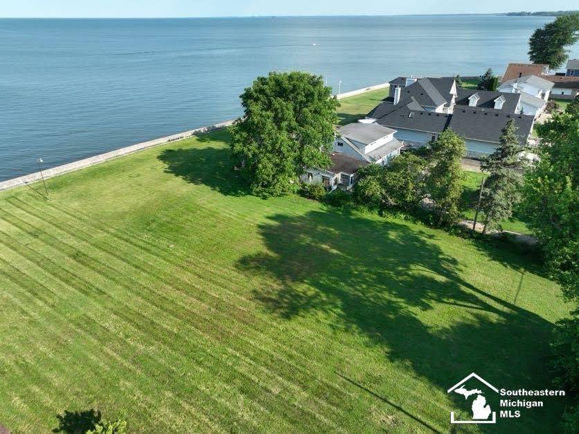 Luna Pier, MI 48157,Lot 14 Lakewood Avenue