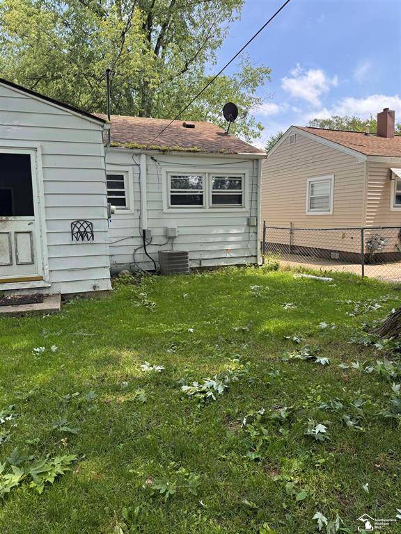 Taylor, MI 48180,6114 Hazel Street