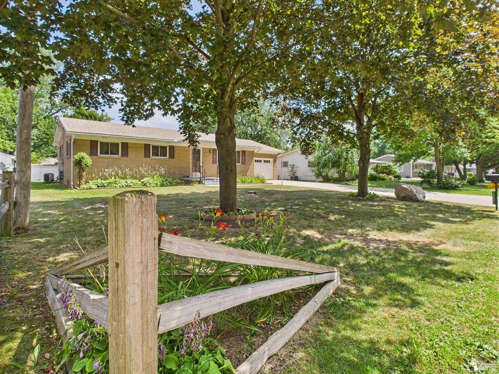 Monroe Twp, MI 48161,15586 Spruce Street