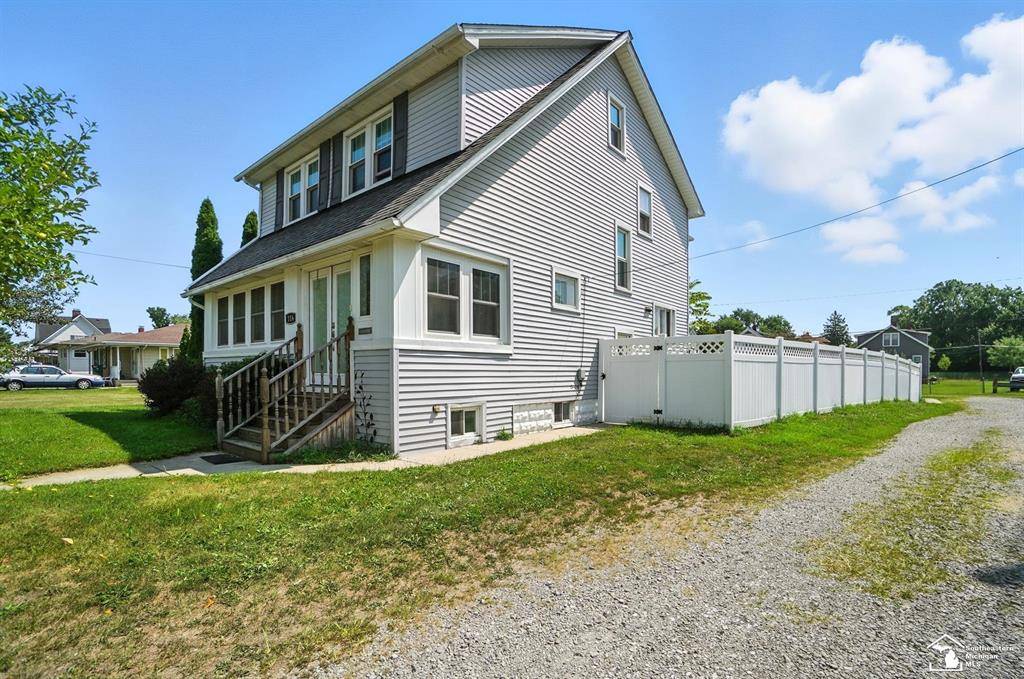 Monroe, MI 48162,116 N Roessler St Street