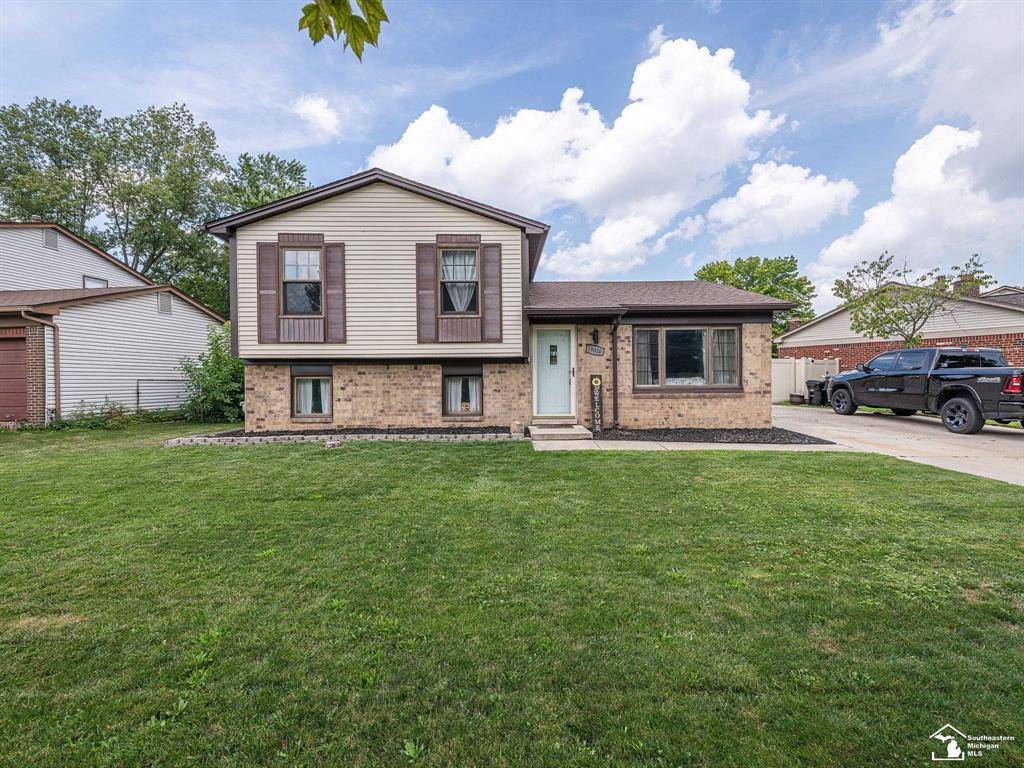 Woodhaven, MI 48183,19010 Arlington Drive