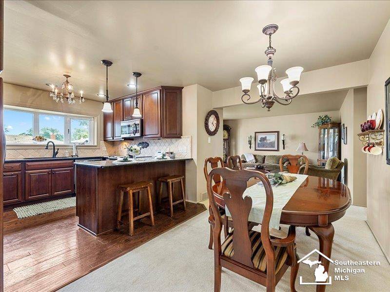 Riverview, MI 48193,14142 Dundee Street