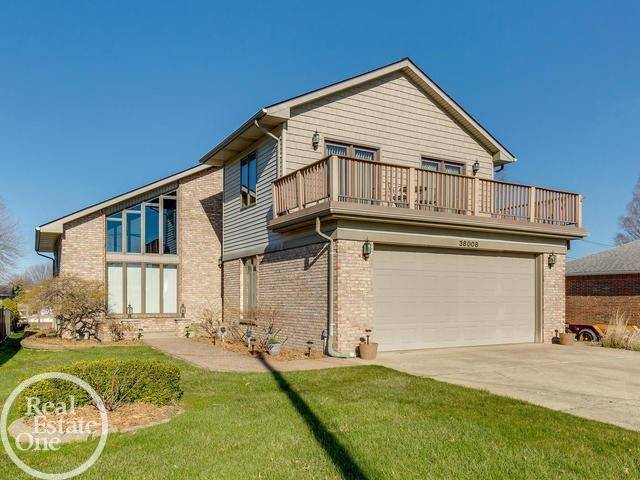 Harrison Township, MI 48045,38008 Huron Pointe Drive