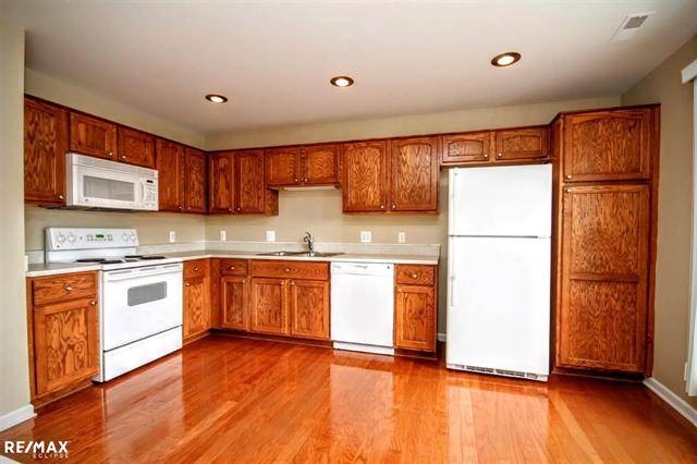 Shelby Twp, MI 48315,13678 Silver Birch