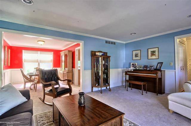 Rochester Hills, MI 48306,1140 Whispering Knoll
