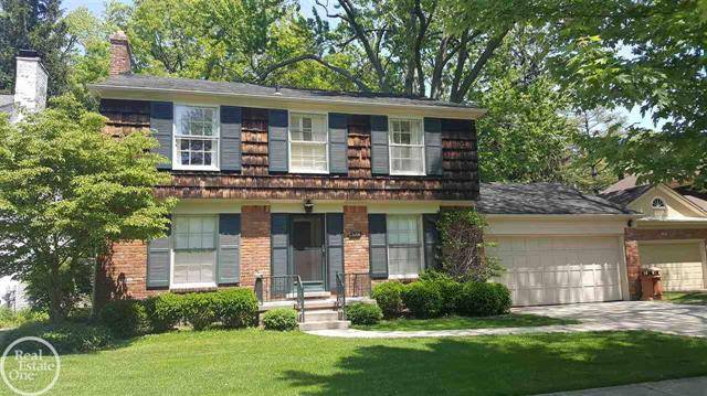 Grosse Pointe Farms, MI 48236,176 HILLCREST