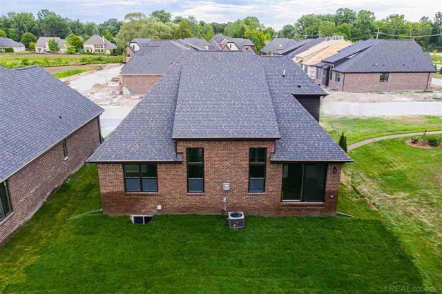 Shelby Twp, MI 48315,53201 ENCLAVE CIRCLE