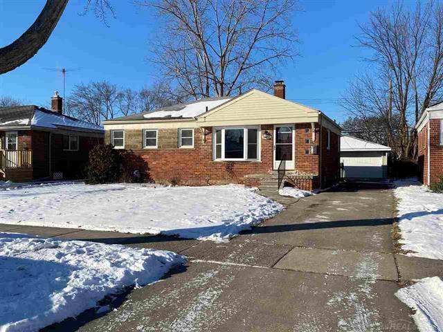 St. Clair Shores, MI 48081,27125 Grant