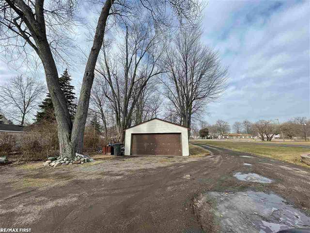 Harrison Township, MI 48045,34590 Jefferson