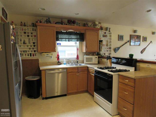 Harrison Township, MI 48045,26460 Hickler Lane