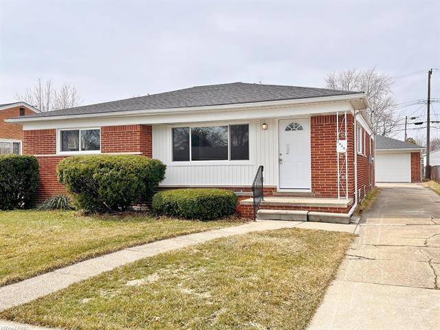 St. Clair Shores, MI 48081,28601 Boston