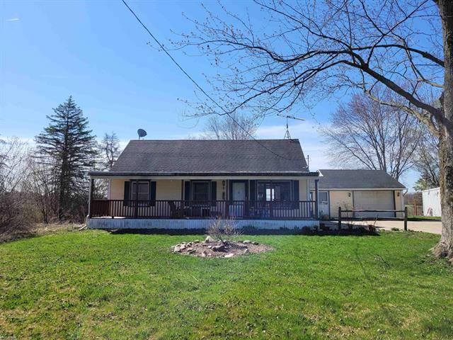 Wales, MI 48027,8135 Smiths Creek