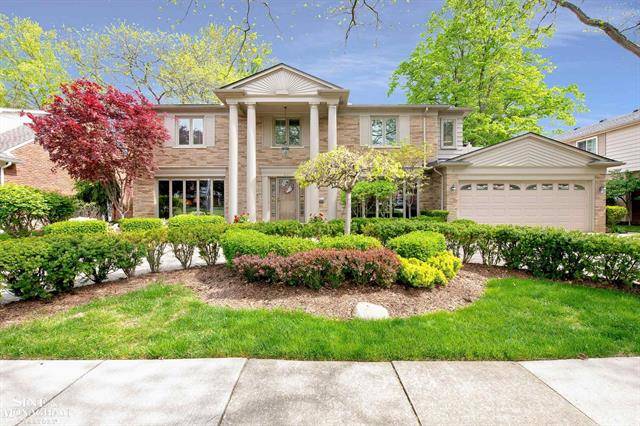 Grosse Pointe Woods, MI 48236,596 N Brys Drive