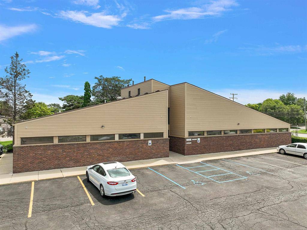 Sterling Heights, MI 48312,9001 15 Mile Road