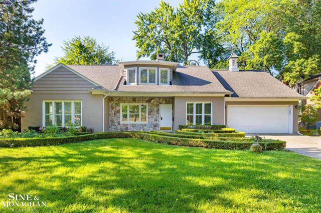 Grosse Pointe Shores, MI 48236,73 Hawthorne