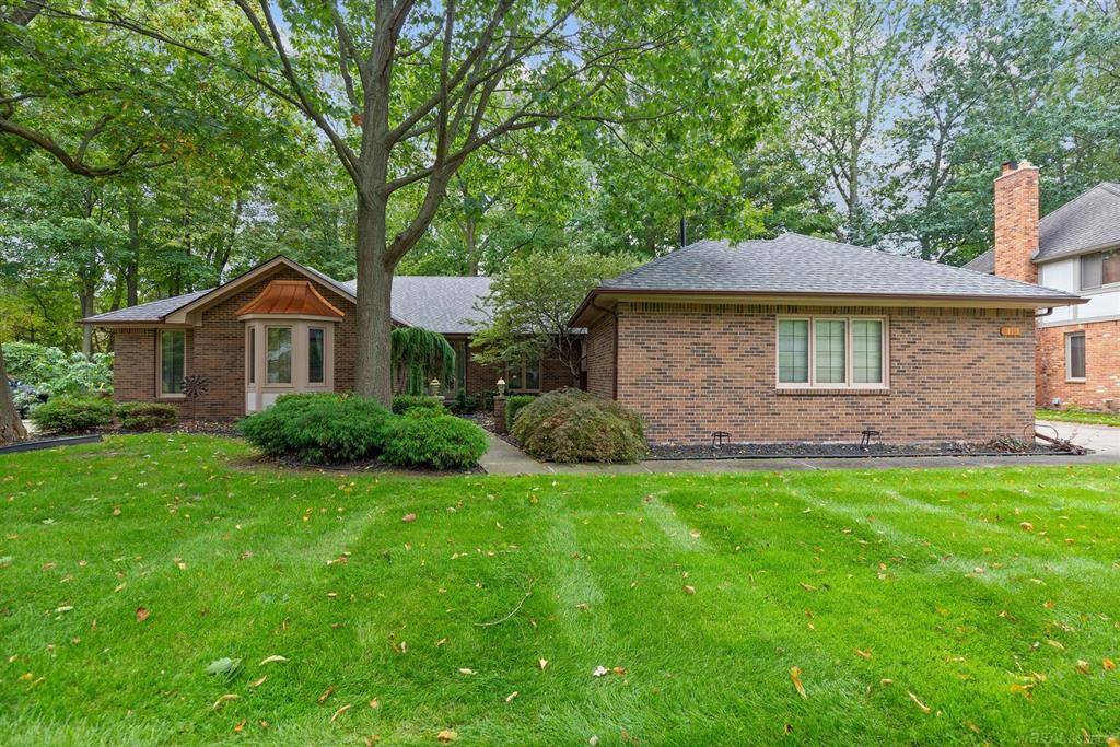 Shelby Twp, MI 48317,11368 Silverlake