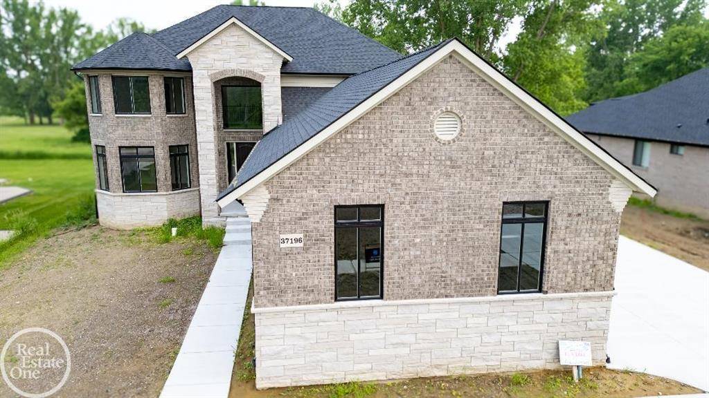 New Baltimore, MI 48047,37196 25 Mile Road