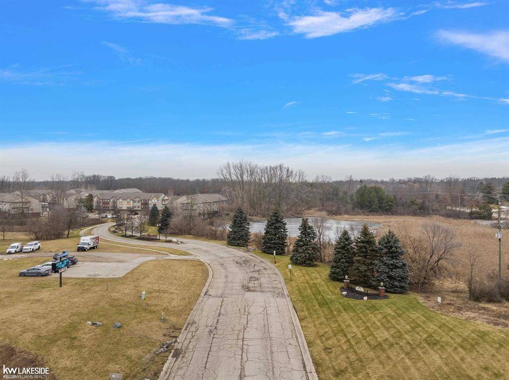 Howell Twp, MI 48855,0 W Brewer