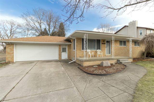 Sterling Heights, MI 48314,42850 Hanks