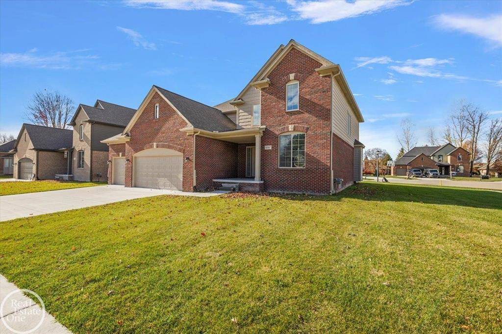 Macomb, MI 48044,50567 Summit View Drive Lot #32