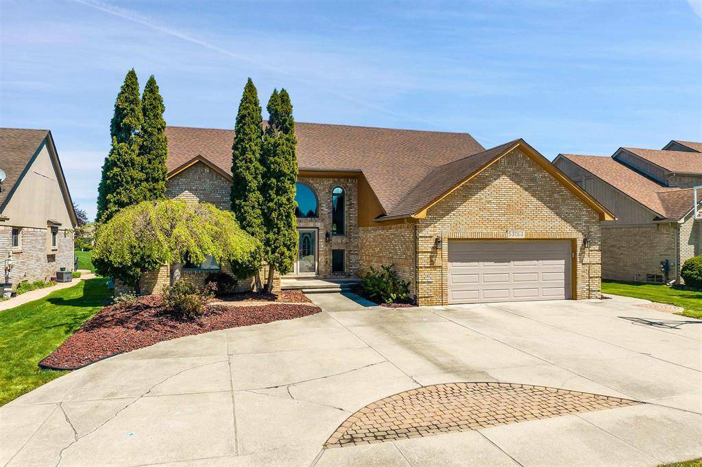 Macomb Twp, MI 48042,53164 Clarion