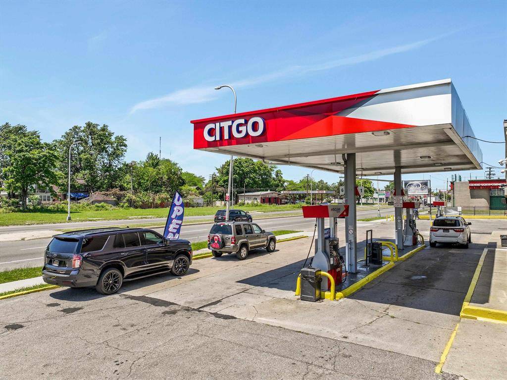 Detroit, MI 48238,13730 Livernois Street