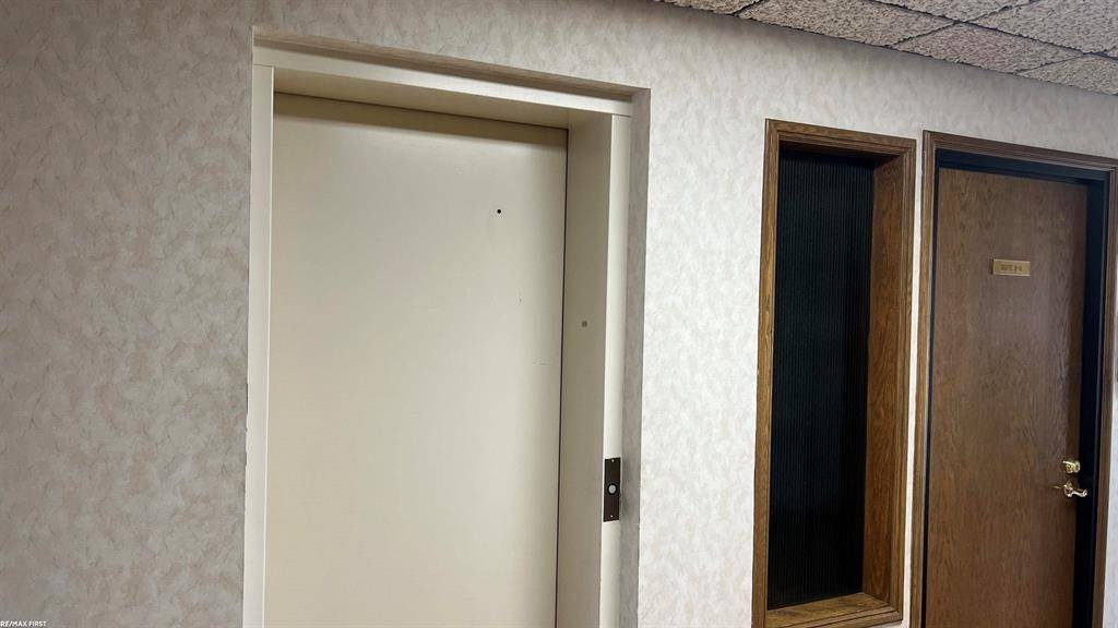 Clinton Twp, MI 48036,37211 Harper Suite 2A Avenue
