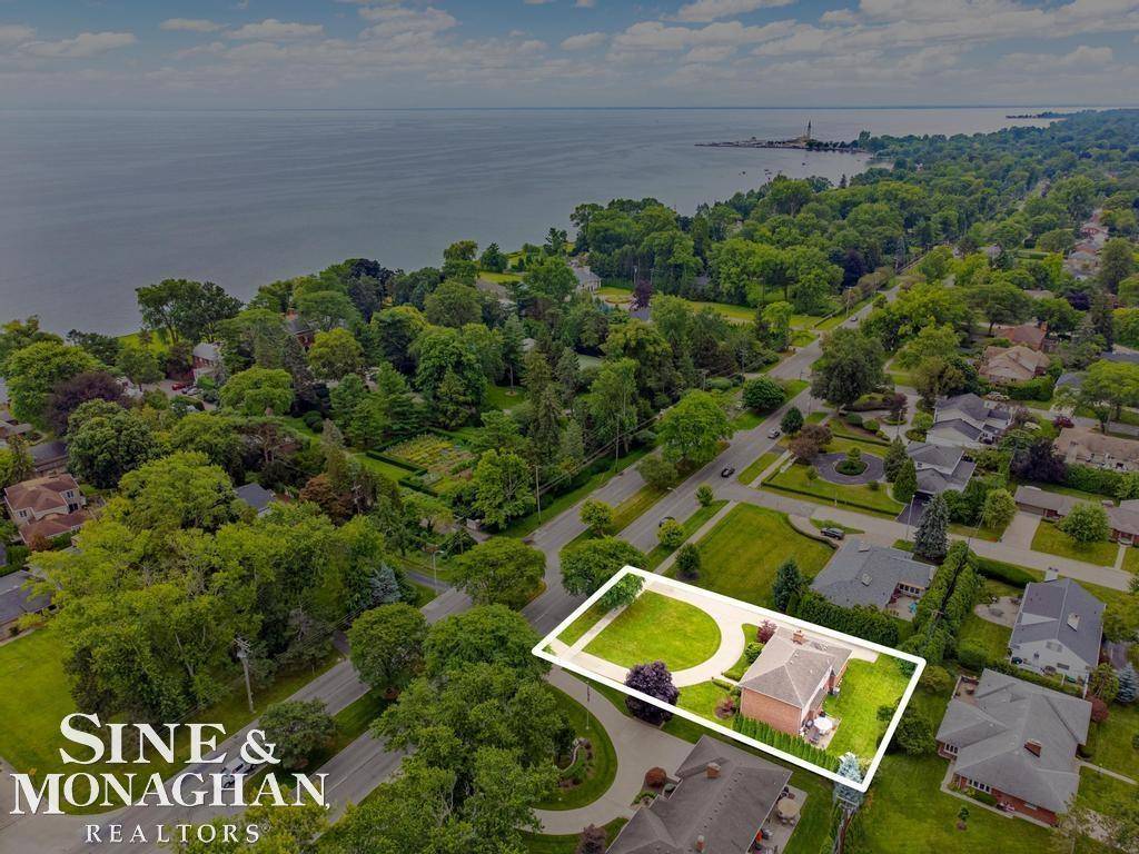 Grosse Pointe Shores, MI 48236,1001 Lake Shore Road