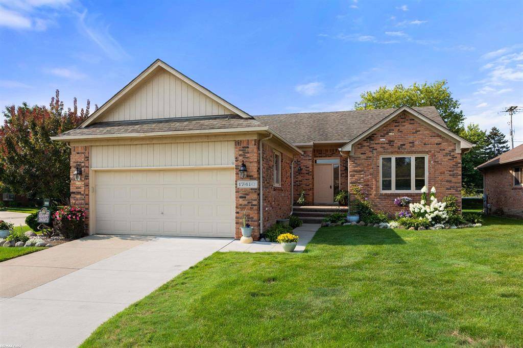 Clinton Township, MI 48038,17410 Tradewinds Court