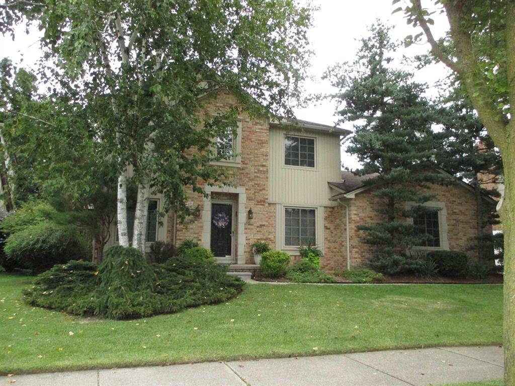 Clinton Twp, MI 48038,43580 Salt Creek Drive