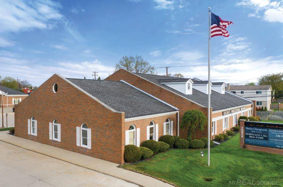 Clinton Twp, MI 48038,39949 Garfield Road
