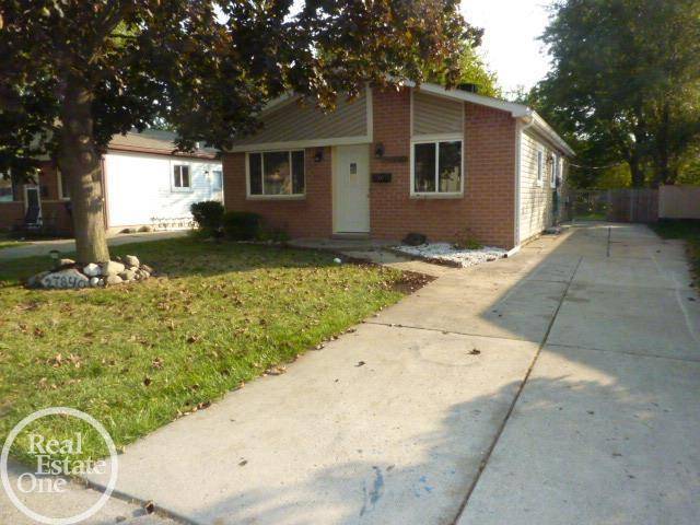 Roseville, MI 48066,27840 Van Howe Street