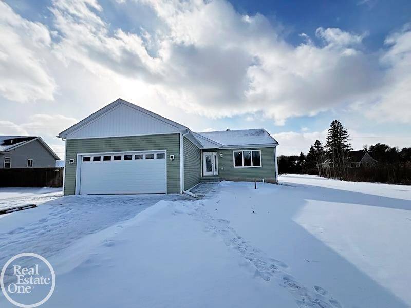 Kimball Twp, MI 48074,2011 E Edward Lane