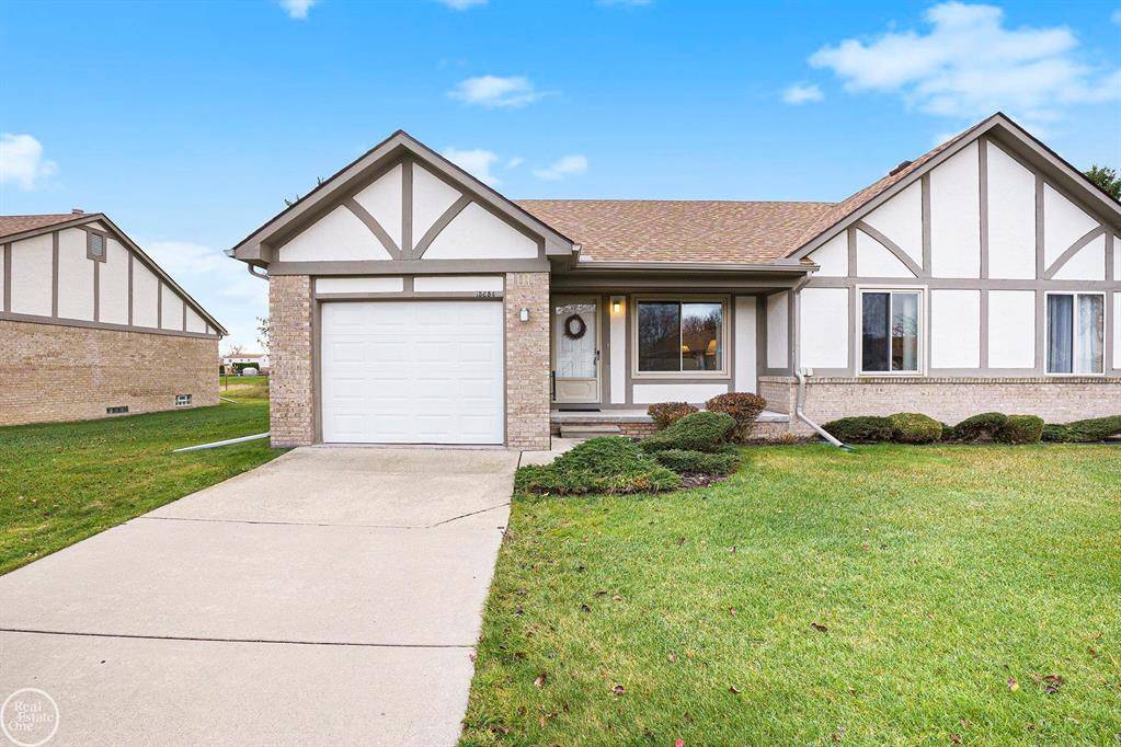 Clinton Township, MI 48038,15854 S Magnolia Drive