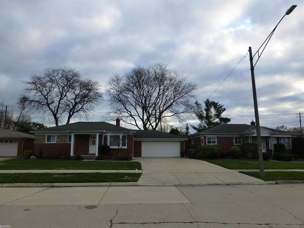 St. Clair Shores, MI 48081,20360 Cedar Street