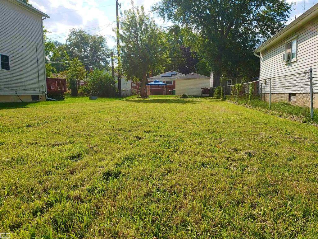 Eastpointe, MI 48021,21819 Rein Avenue