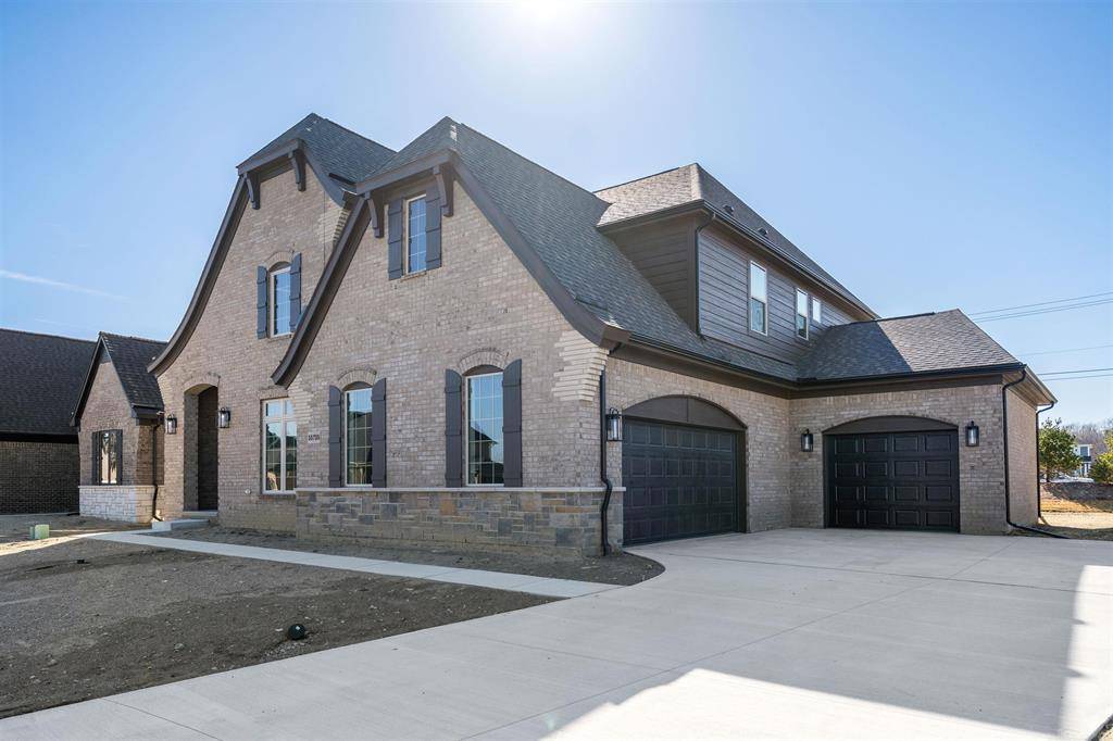 Shelby Twp, MI 48315,55735 Bay Oaks Court 5