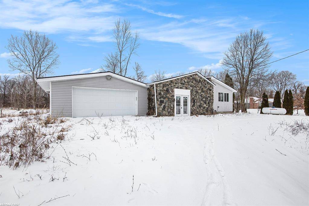 Wales, MI 48027,9202 Lambs Rd Road